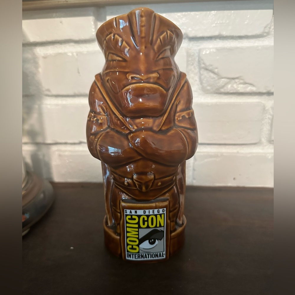 Comicon Tiki mug glass